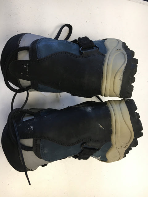 Load image into Gallery viewer, K2 New Sherpa Navy Womens Size 7 Used Snowboard Boots
