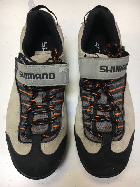 Load image into Gallery viewer, Shimano SH-M036W Tan Adult 6 Used Biking Shoes
