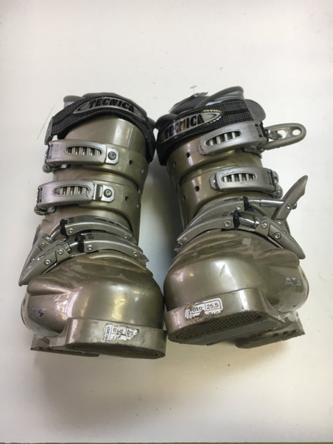 Load image into Gallery viewer, Tecnica Innotec TI 6.1 Beige Size 6.5 Used Downhill Ski Boots
