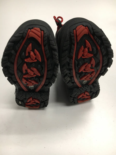 Used North Face HOT Black/Red Kids Size 13 Winter Boots