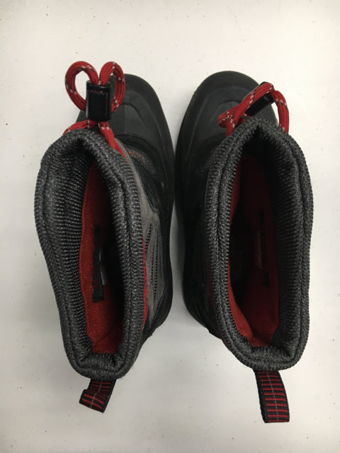 Used North Face HOT Black/Red Kids Size 13 Winter Boots