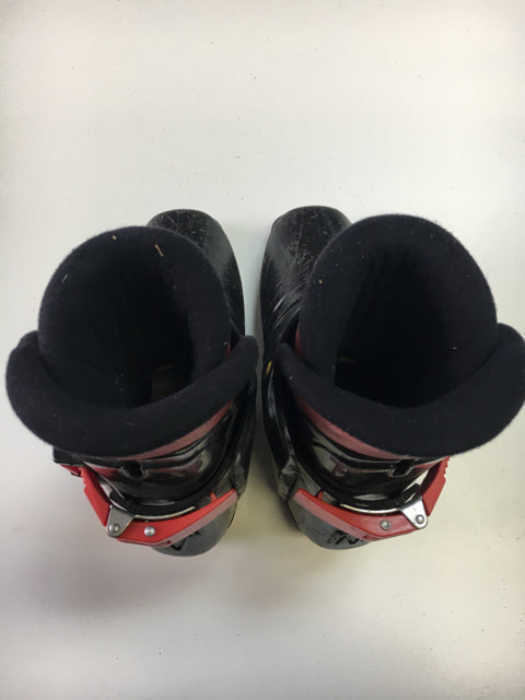 Load image into Gallery viewer, Used Nordica Junior 135 Black/Red Size 24.5 Downhill Ski Boots
