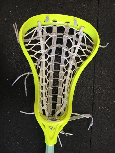 Load image into Gallery viewer, New Brine Dynasty Rise Green/Yellow 42&quot; Attack Women&#39;s Lacrosse Stick
