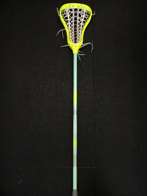 Load image into Gallery viewer, New Brine Dynasty Rise Green/Yellow 42&quot; Attack Women&#39;s Lacrosse Stick
