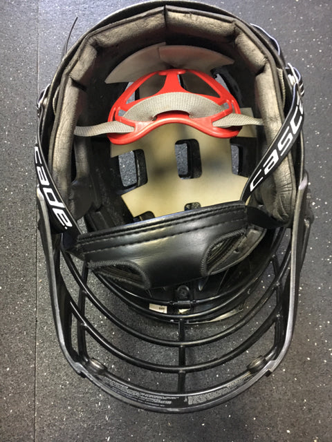 Load image into Gallery viewer, Cascade CLH2 Black Used Lacrosse Helmet
