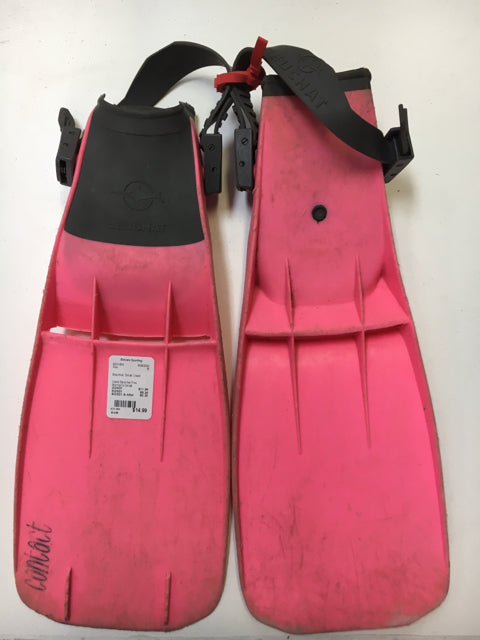 Used Beuchat Fins Women's Small