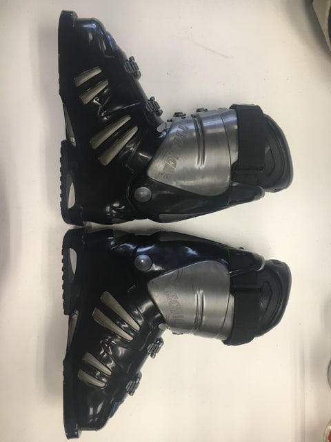 Load image into Gallery viewer, Technica Used Icon XR Black Mens Size Specific 4.5 Snowboard Boots

