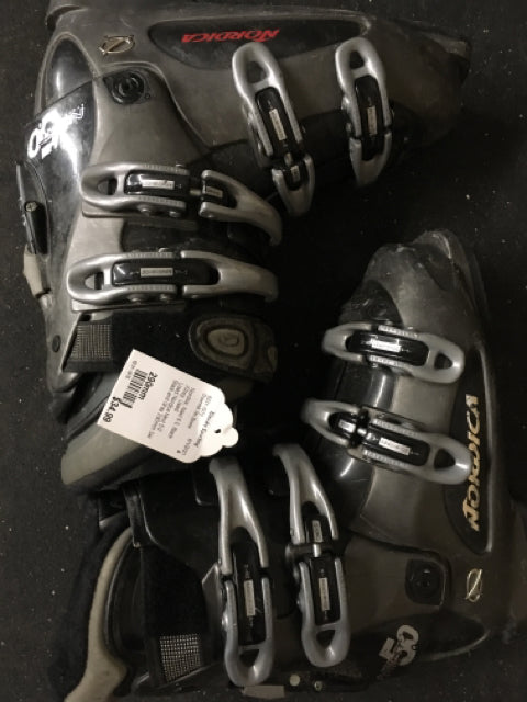 Load image into Gallery viewer, Nordica Next 5.0 Black /Grey Size 290mm Used Downhill Ski Boots
