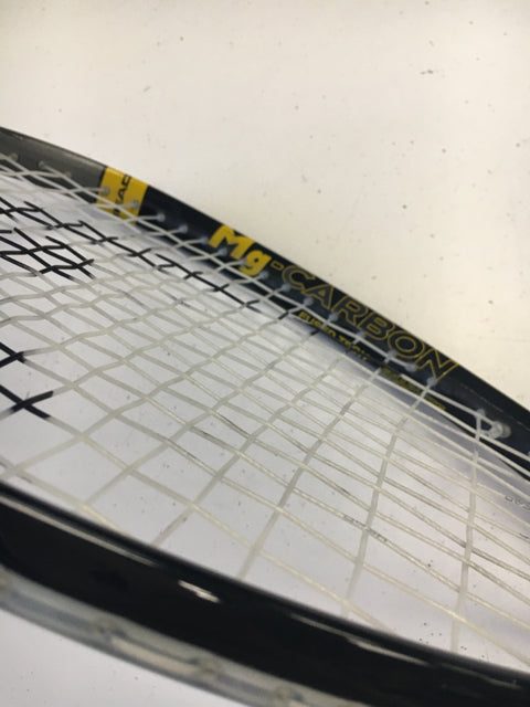 Load image into Gallery viewer, Used Head Mg-Carbon 200 Squash Racquet
