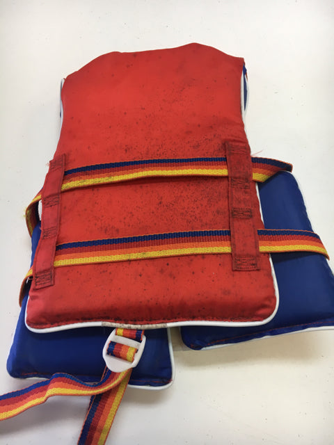 America's Cup Red/Blue Youth Size Small Unisex Used Life Vest