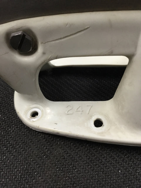 Load image into Gallery viewer, CCM Right Pro 3 Lite Size 247 Used Hockey Skate Holder
