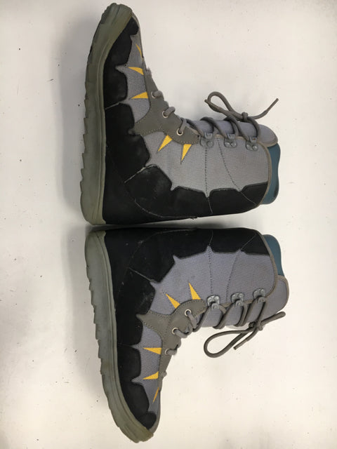 Used Burton MOTO Grey/Black/Yellow Mens Size 8 Snowboard Boots