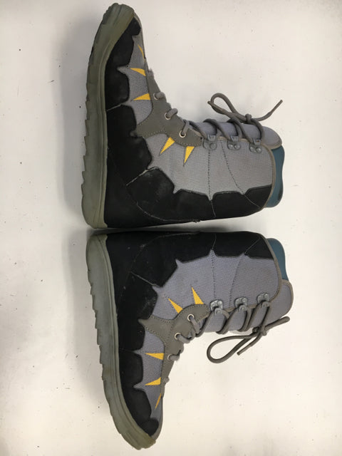 Load image into Gallery viewer, Used Burton MOTO Grey/Black/Yellow Mens Size 8 Snowboard Boots
