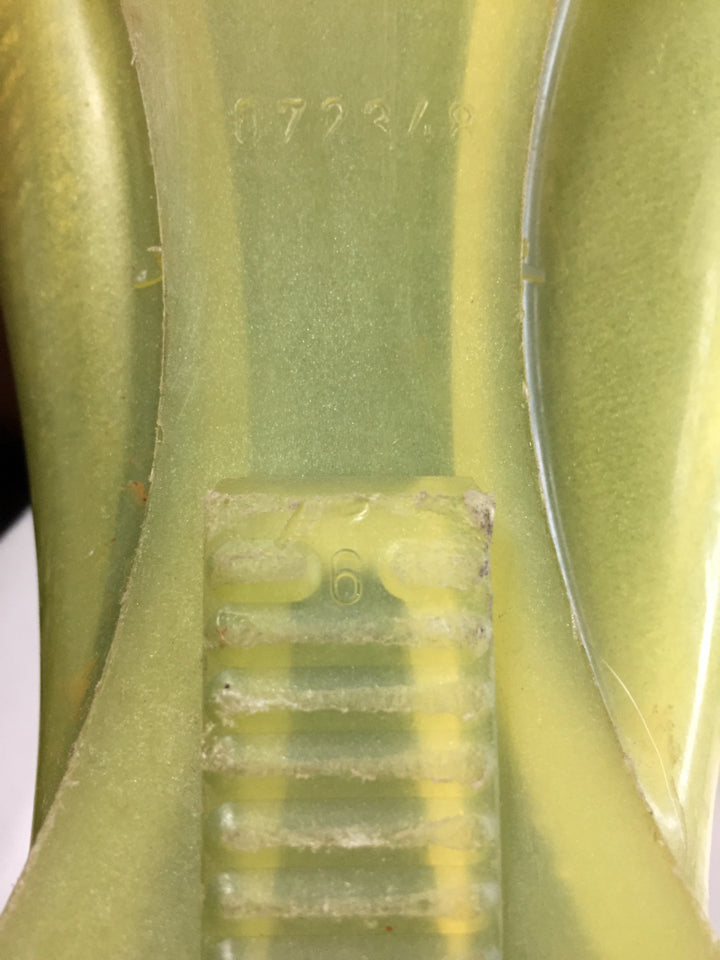 Load image into Gallery viewer, Lange Surefoot Green Size 292mm Used Downhill Ski Boots
