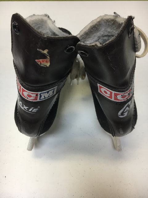 CCM Galaxie Used Jr. Size 3 D Ice Hockey Skates