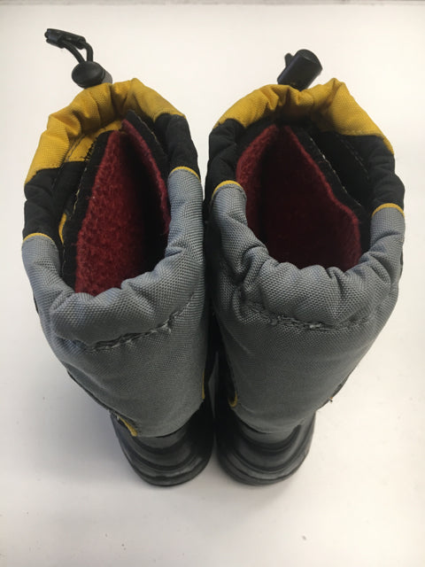 Used kamik Black/Yellow/Grey Jr Size 12 Winter Boots