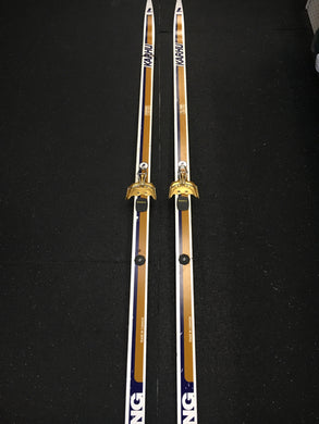 Used Karhu Touring Gold/Blue/White Length 200cm Cross Country Skis