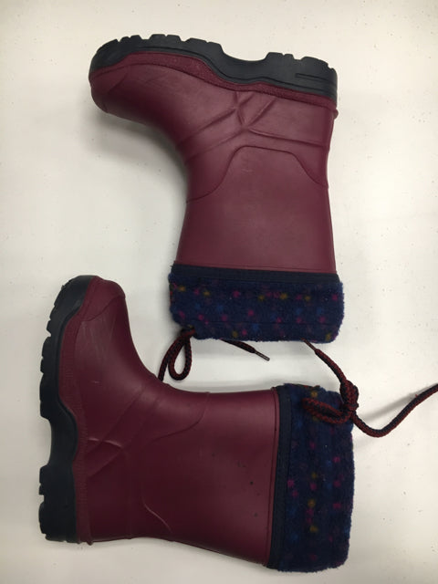 Used kamik Maroon JR Size 12 Winter Boots