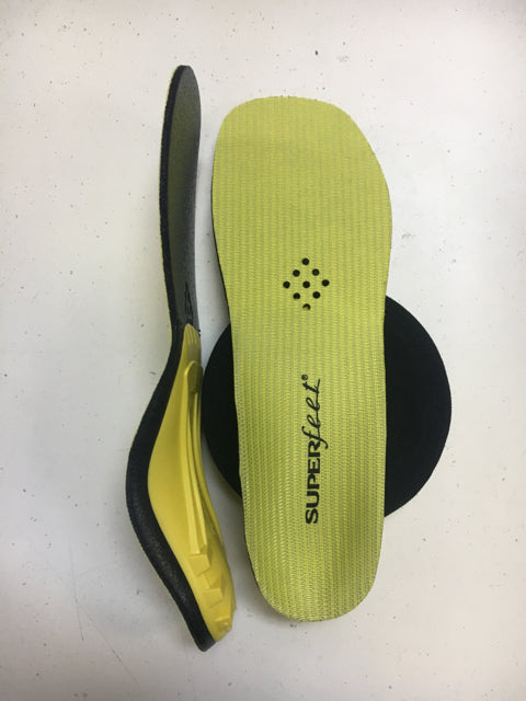 Load image into Gallery viewer, Superfeet Yellow New Size Specific Jr. Skate Accessories
