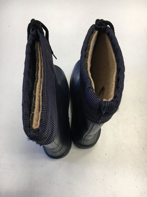 Load image into Gallery viewer, kamik Navy Size Specific 5 Used Boots
