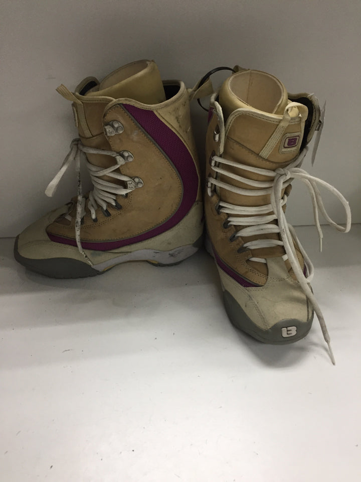 Load image into Gallery viewer, Burton Ruler Beige/Purple Womens Size Specific 7 Used Snowboard Boots
