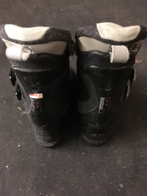 Load image into Gallery viewer, Salomon Sensifit Black Size 286 mm Used Downhill Ski Boots
