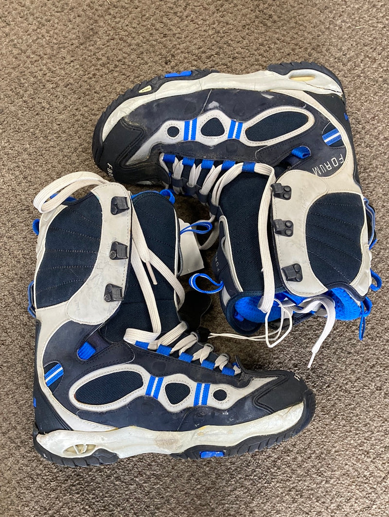 Load image into Gallery viewer, Forum Team Blue Size Specific 8.5 Used Snowboard Boots
