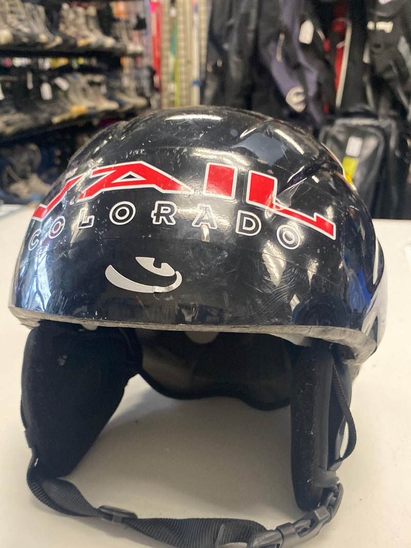 Load image into Gallery viewer, Used Giro Youth Black Ski Helmet
